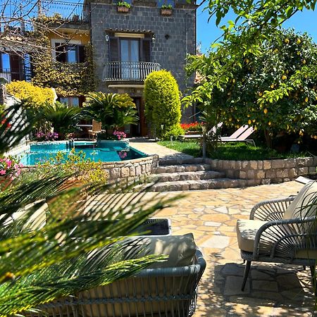 Maison Villa Angela Sant'Agata sui due Golfi Luaran gambar